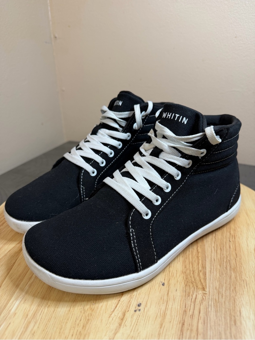 WHITIN Women’s Wide Toe Box High Top Barefoot Shoes